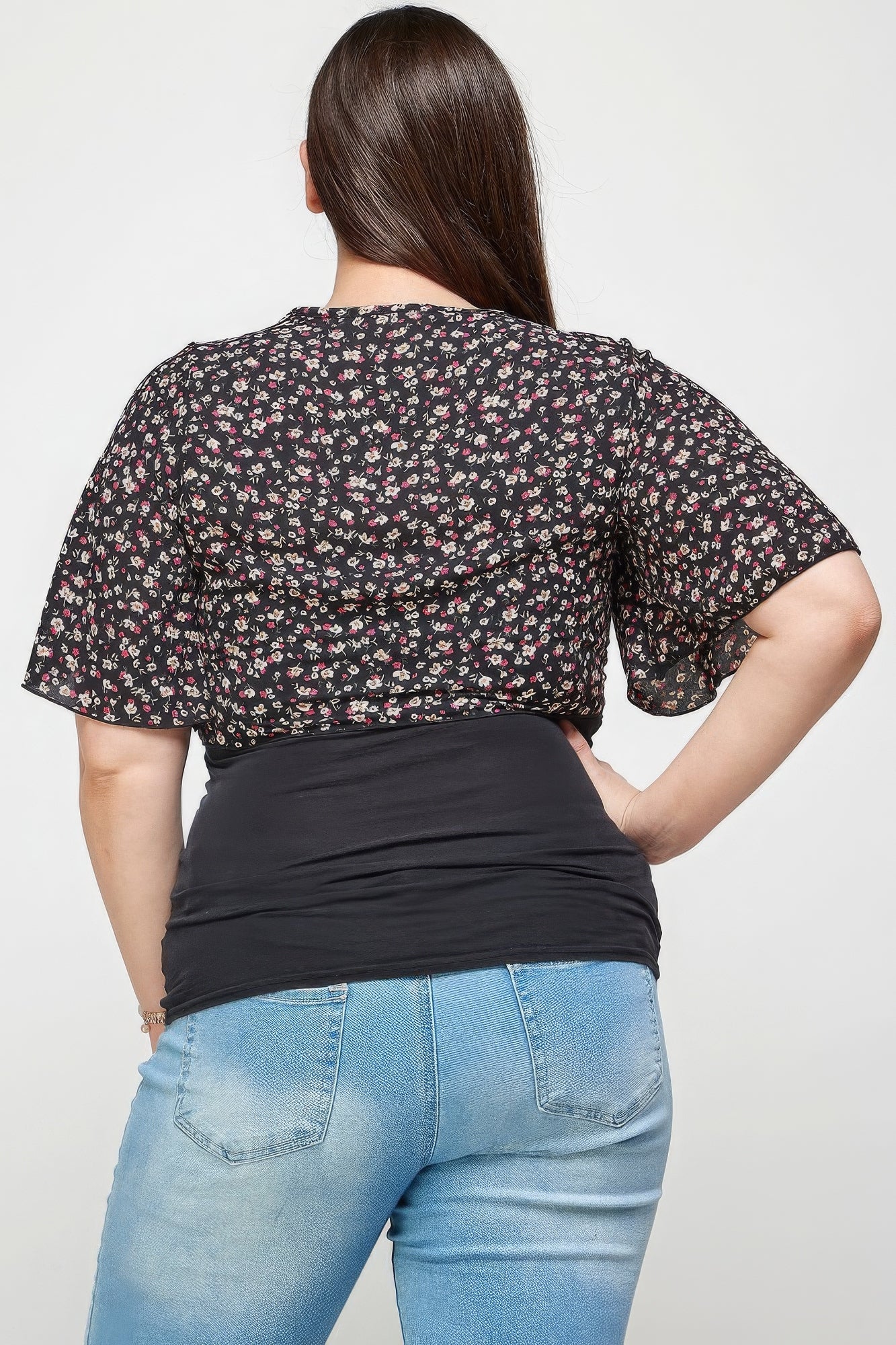 Plus Size Ditsy Floral Print Cropped Bolero Cardigan - Nova Store