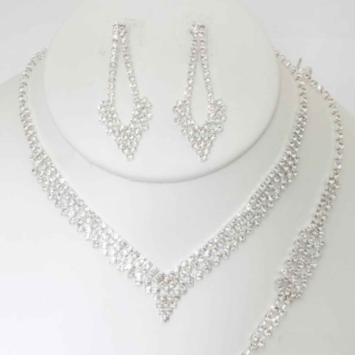 Rhinestone Jewelry Set: Necklace, Earring, and Bracelet Set