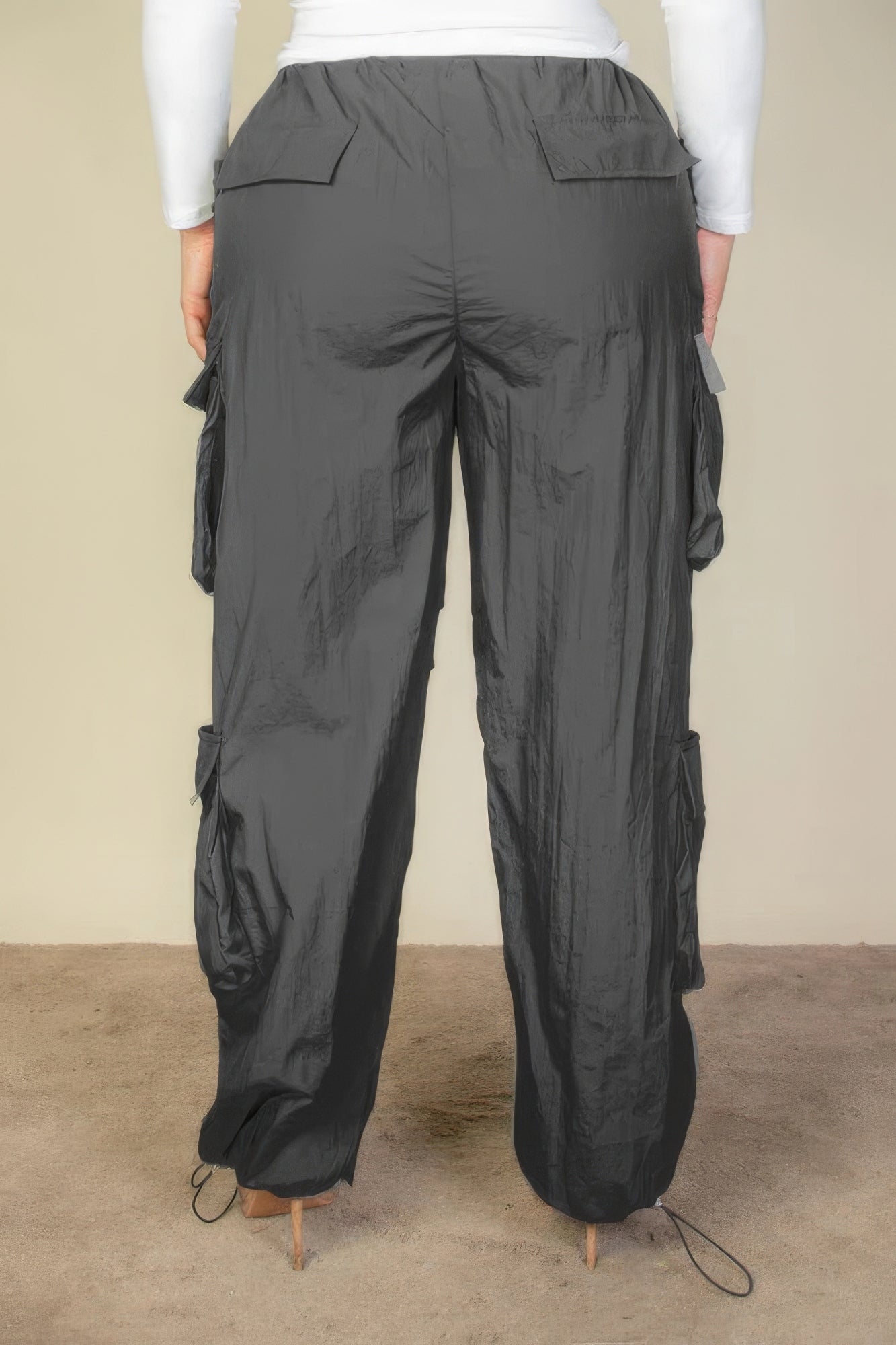 Plus Size Flap Pockets Drawstring Ruched Parachute Pants - Nova Store