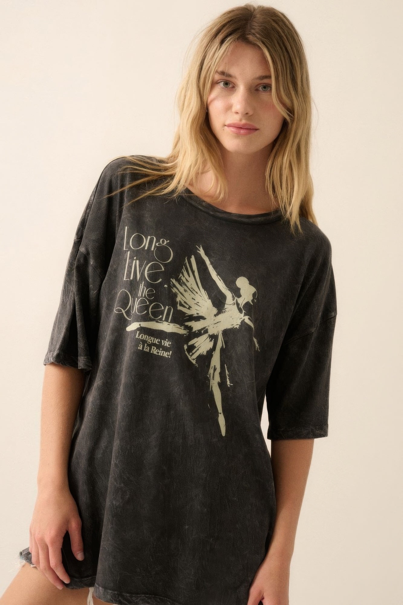 Custom Graphic Tee | Unique Graphic Tee | Nova Store