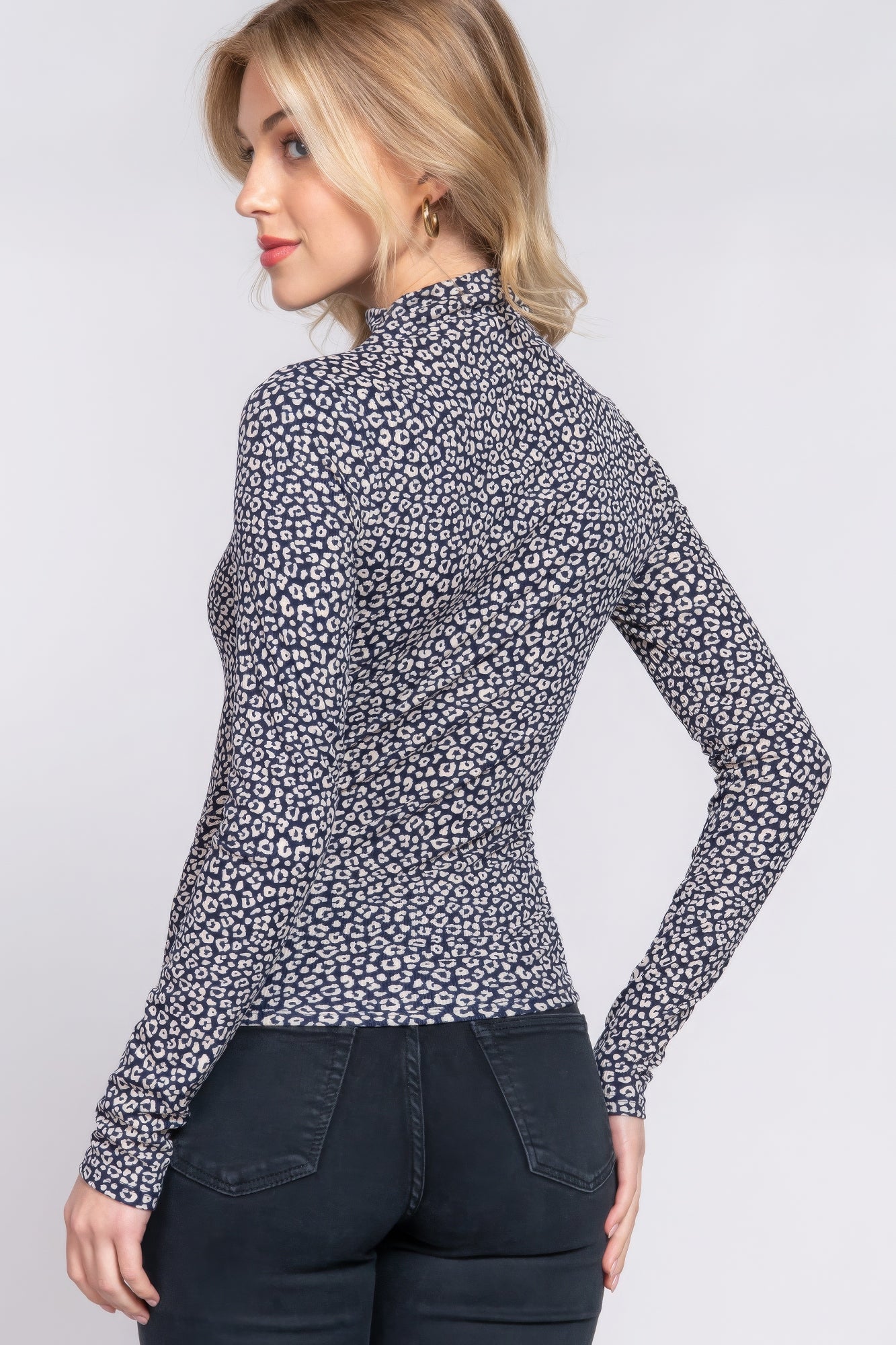 Grey Printed Knit Top | Grey Knit Top | Nova Store