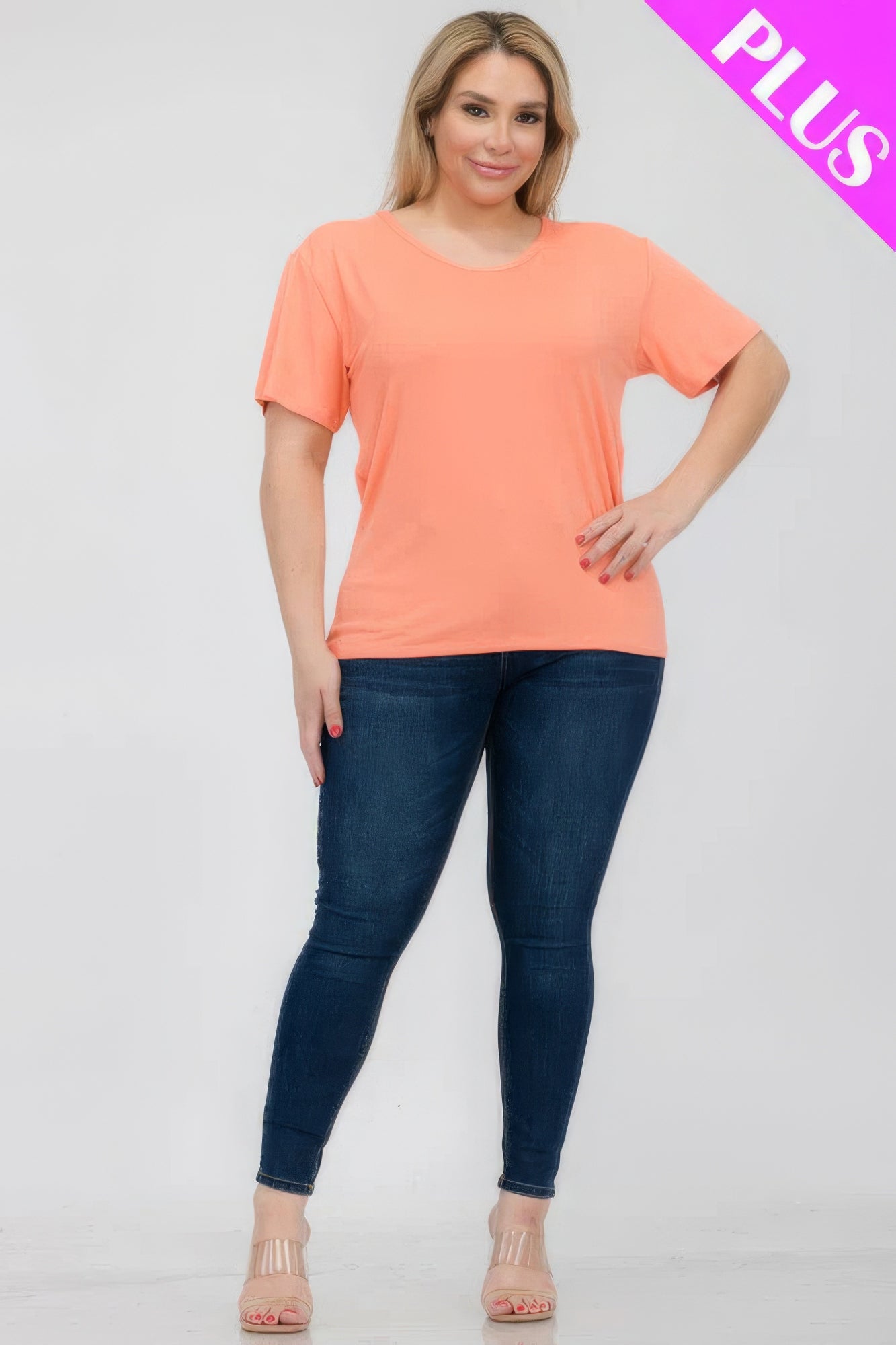 Plus Size Basic Short Sleeve T-shirt - Nova Store