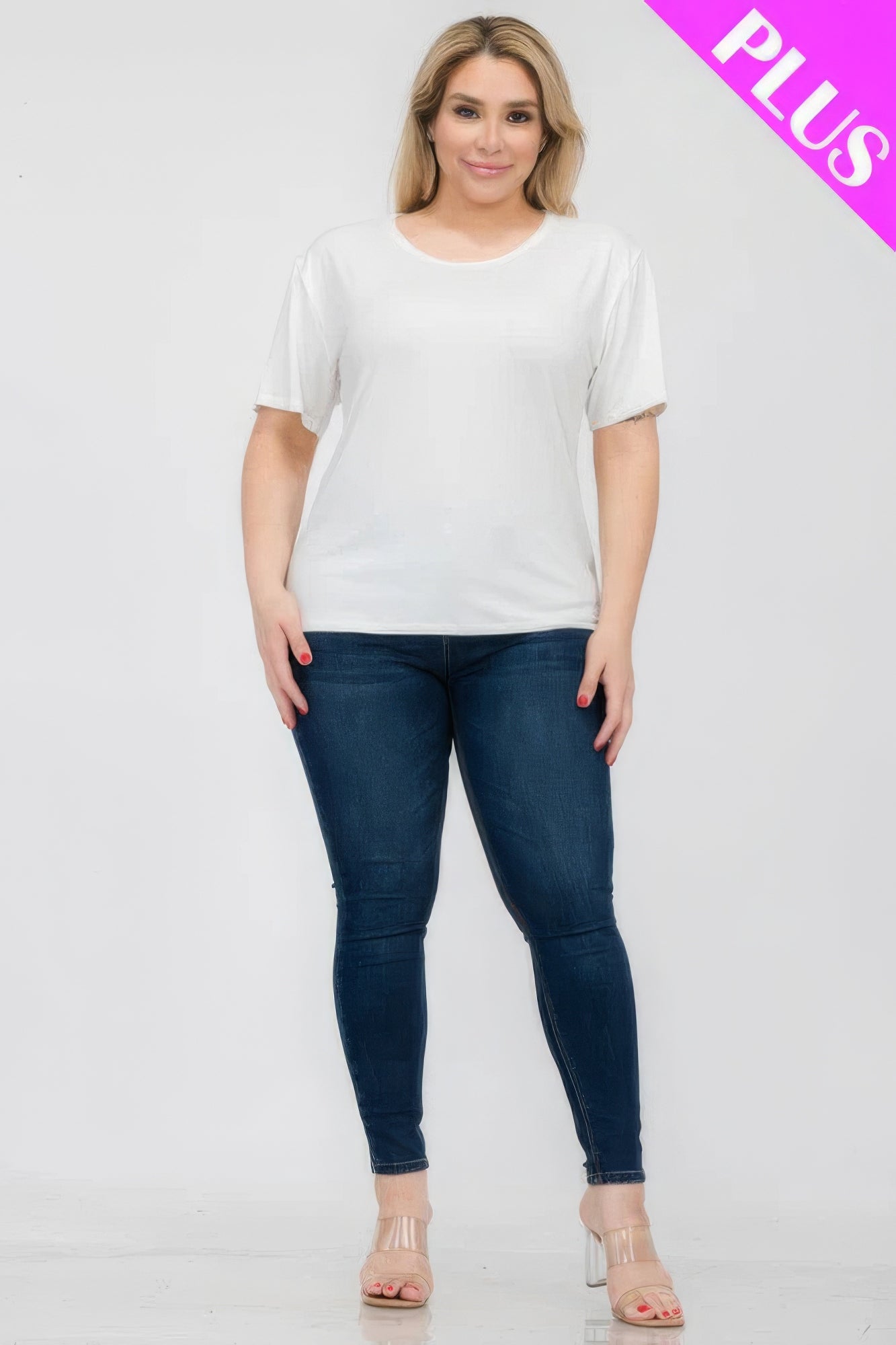 Plus Size Basic Short Sleeve T-shirt - Nova Store