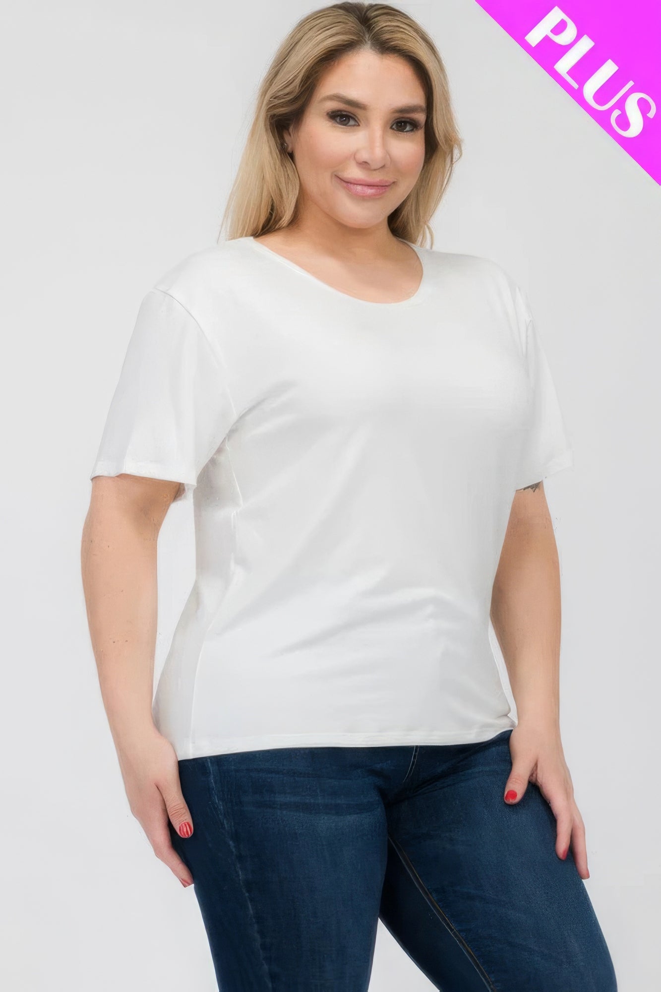 Plus Size Basic Short Sleeve T-shirt - Nova Store