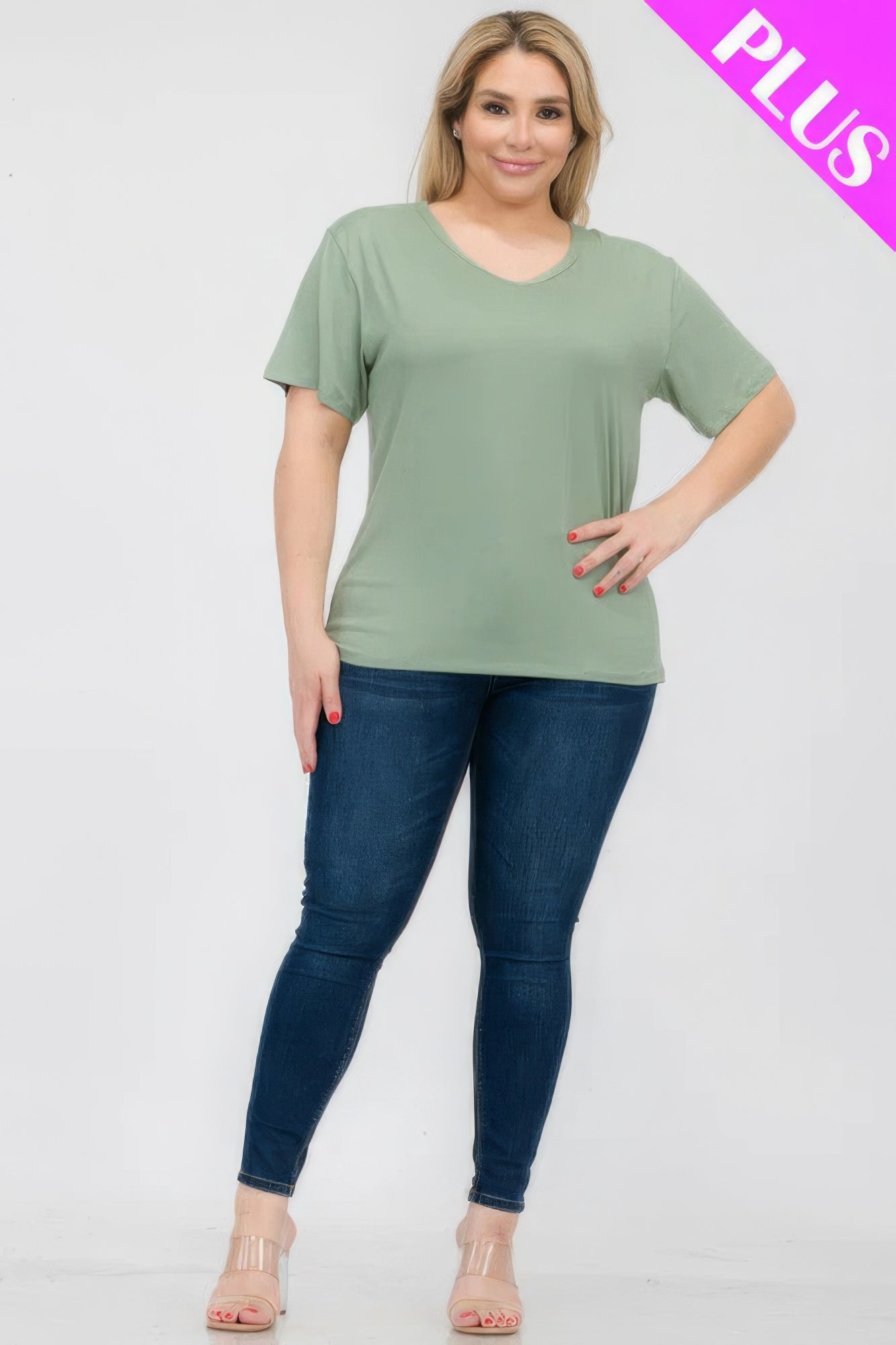 Plus Size Basic Short Sleeve T-shirt - Nova Store