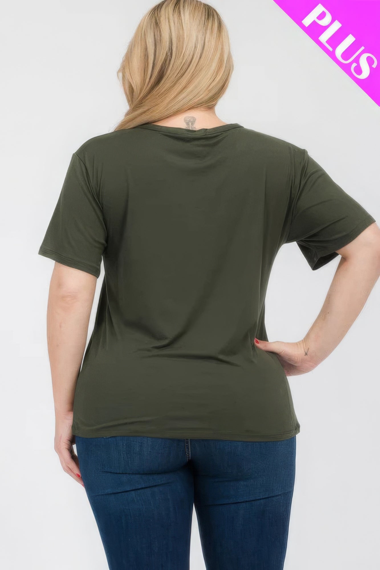 Plus Size Basic Short Sleeve T-shirt - Nova Store