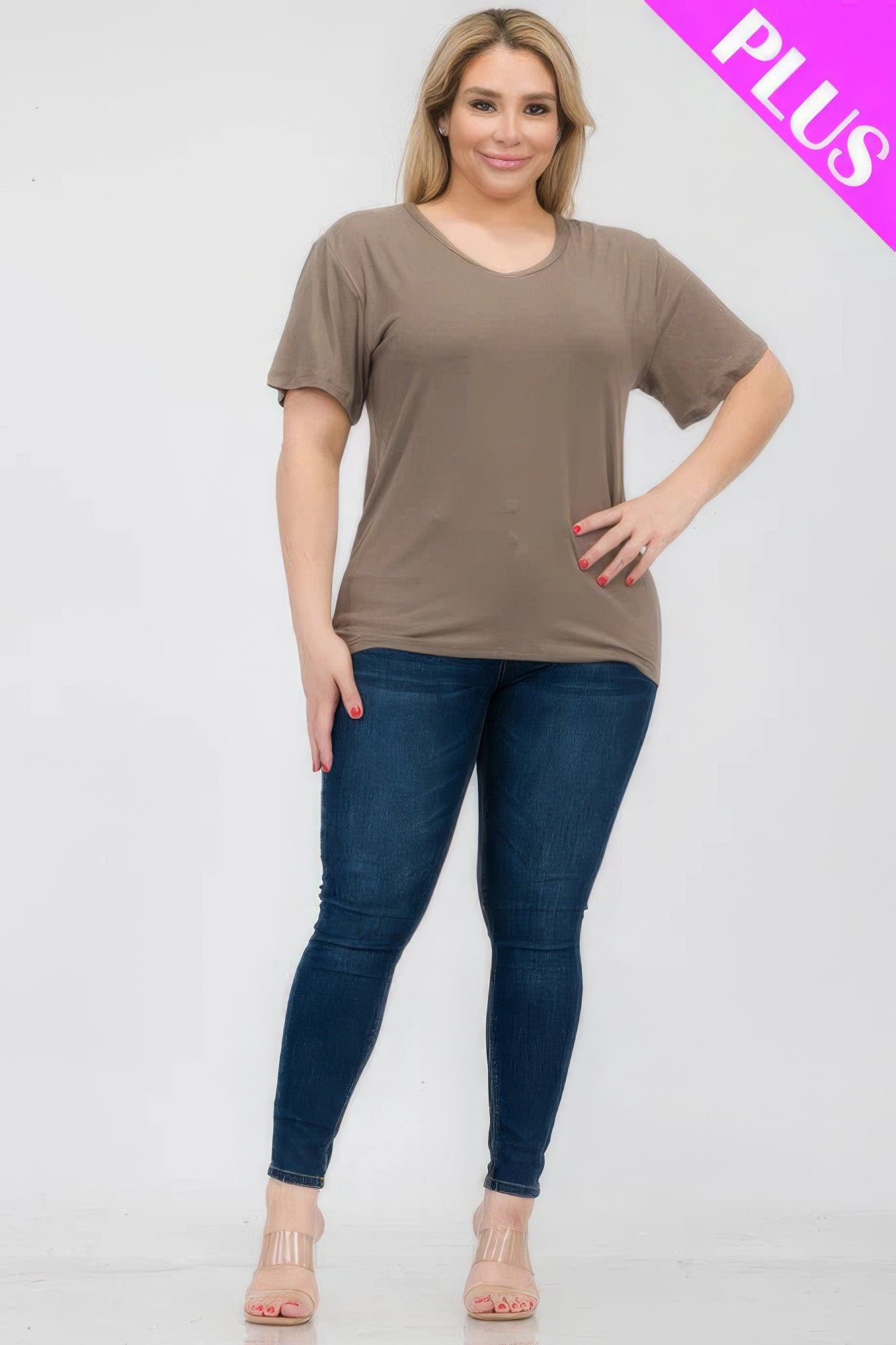 Plus Size Basic Short Sleeve T-shirt - Nova Store