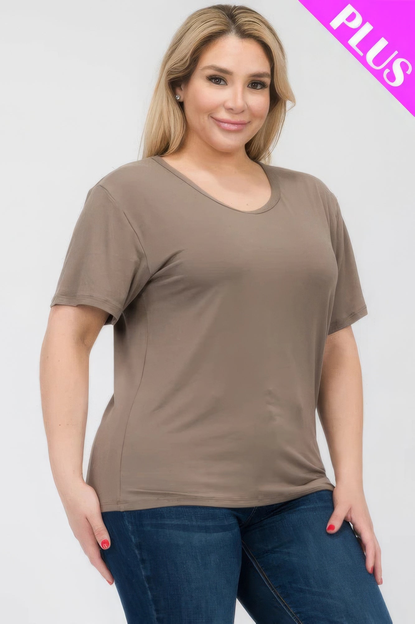 Plus Size Basic Short Sleeve T-shirt - Nova Store