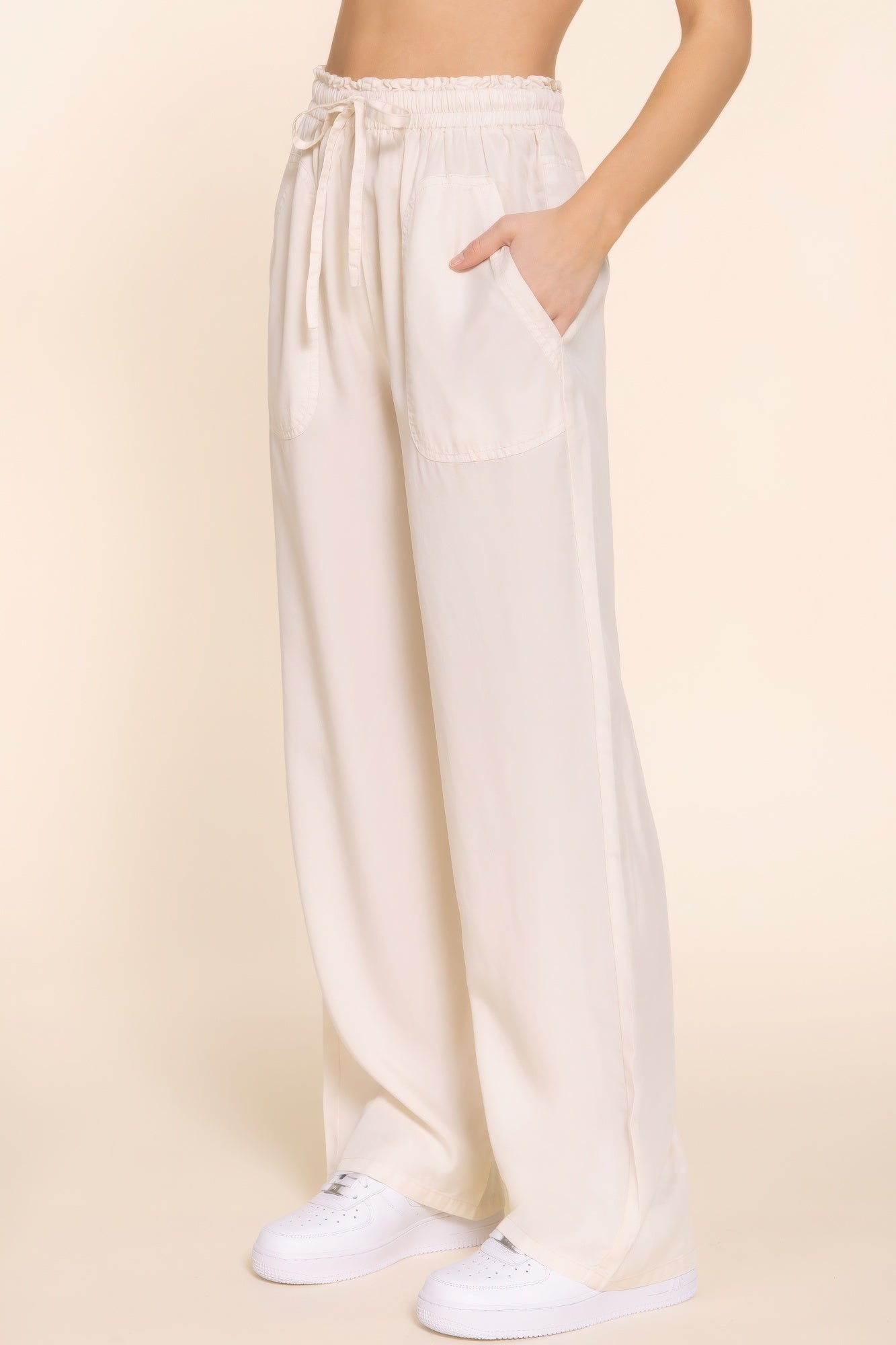Lightweight Tencel Pants | Soft Tencel Pants | Nova Store