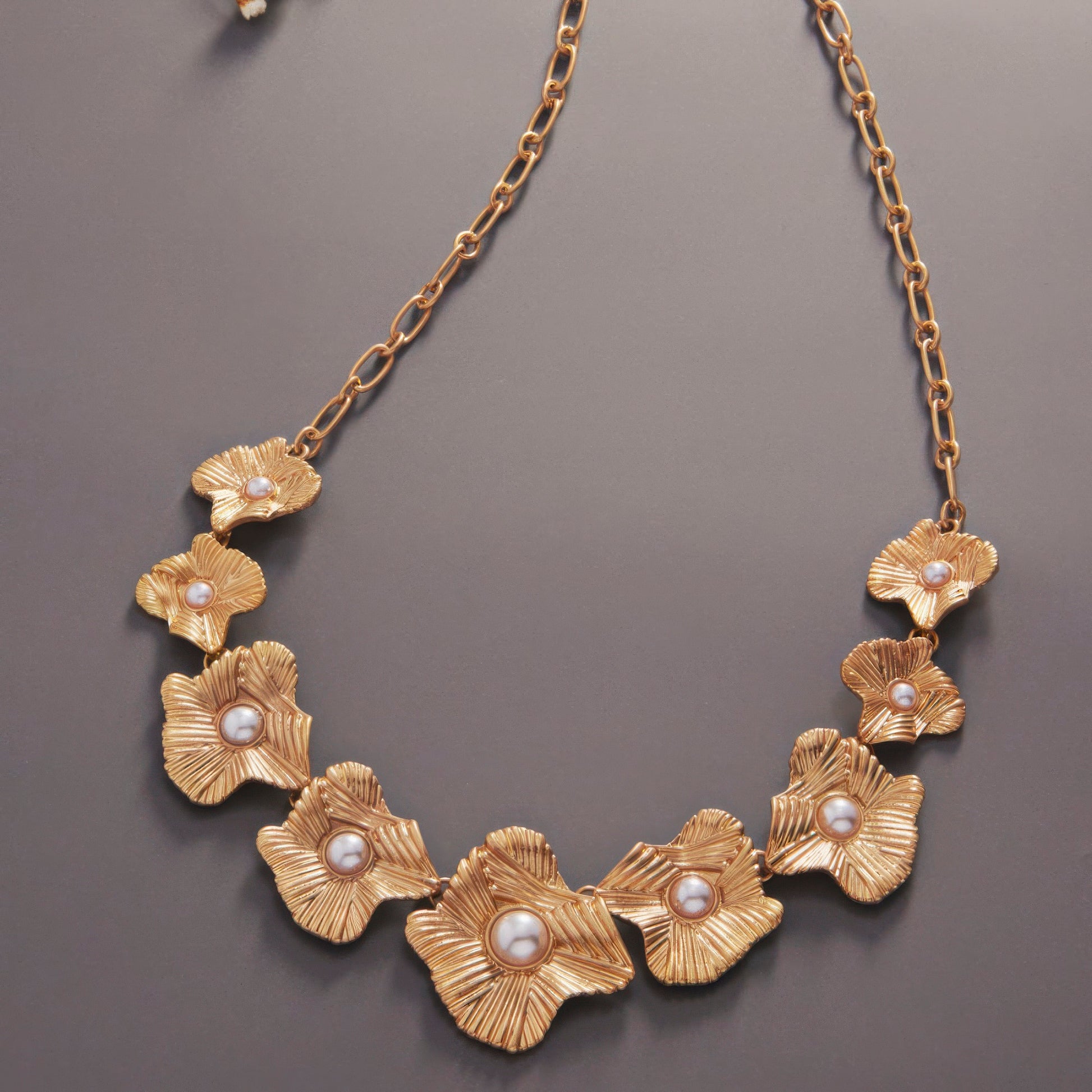 Flower Pearl Necklace | Flower Vintage Necklace | Nova Store