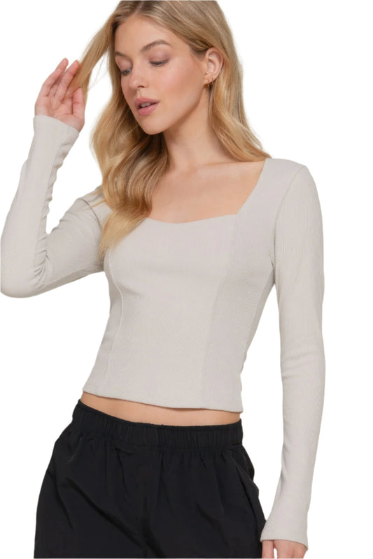 Long slv sweetheart neck seam detail knit top